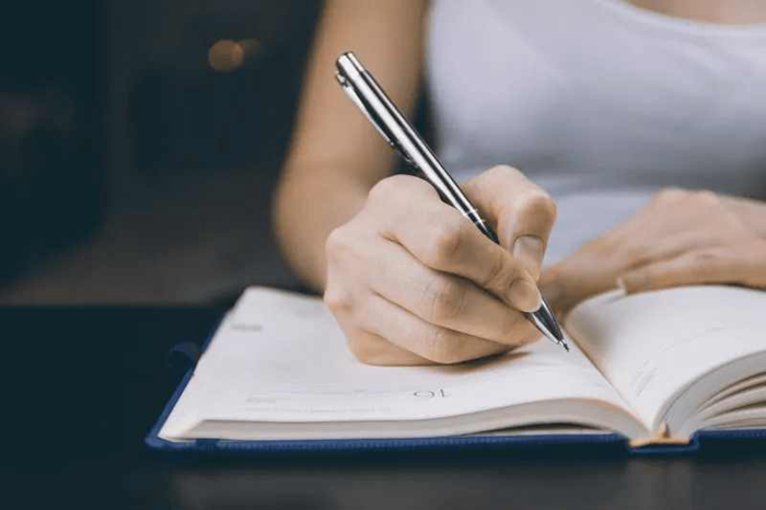 如何把中文翻譯成英文文檔？如何將整篇中文word文檔翻譯成英文？